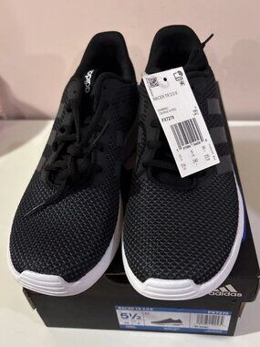 Adidas Racer TR 2.0 kids’ running sneakers in black NWT